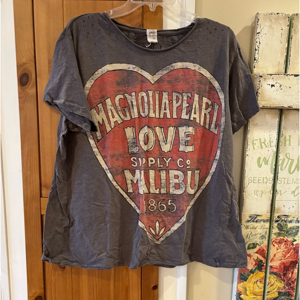 Nwt magnolia pearl tee shirt